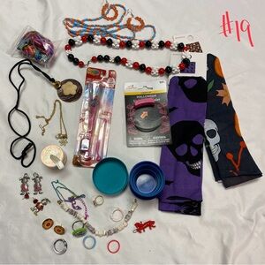 Items for girls (lot #19)